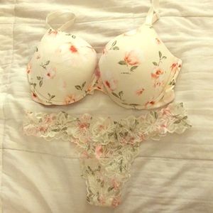 Victoria’s Secret Pink Bra + Thong